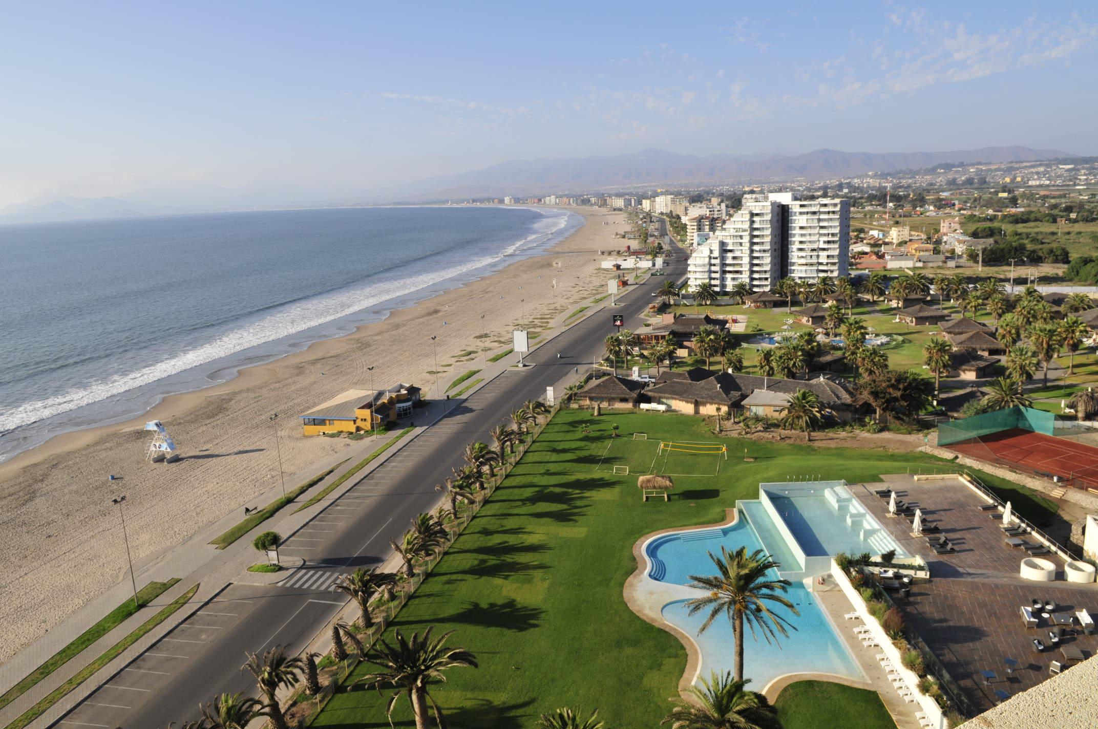 Enjoy Coquimbo Hotell Eksteriør bilde Aerial view of the beach