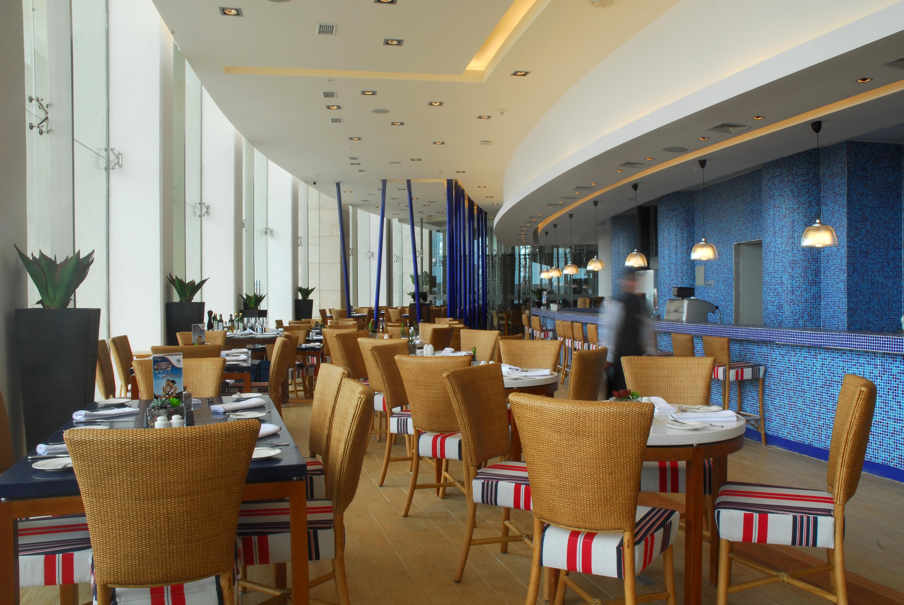 Enjoy Coquimbo Hotell Eksteriør bilde The interior of the restaurant