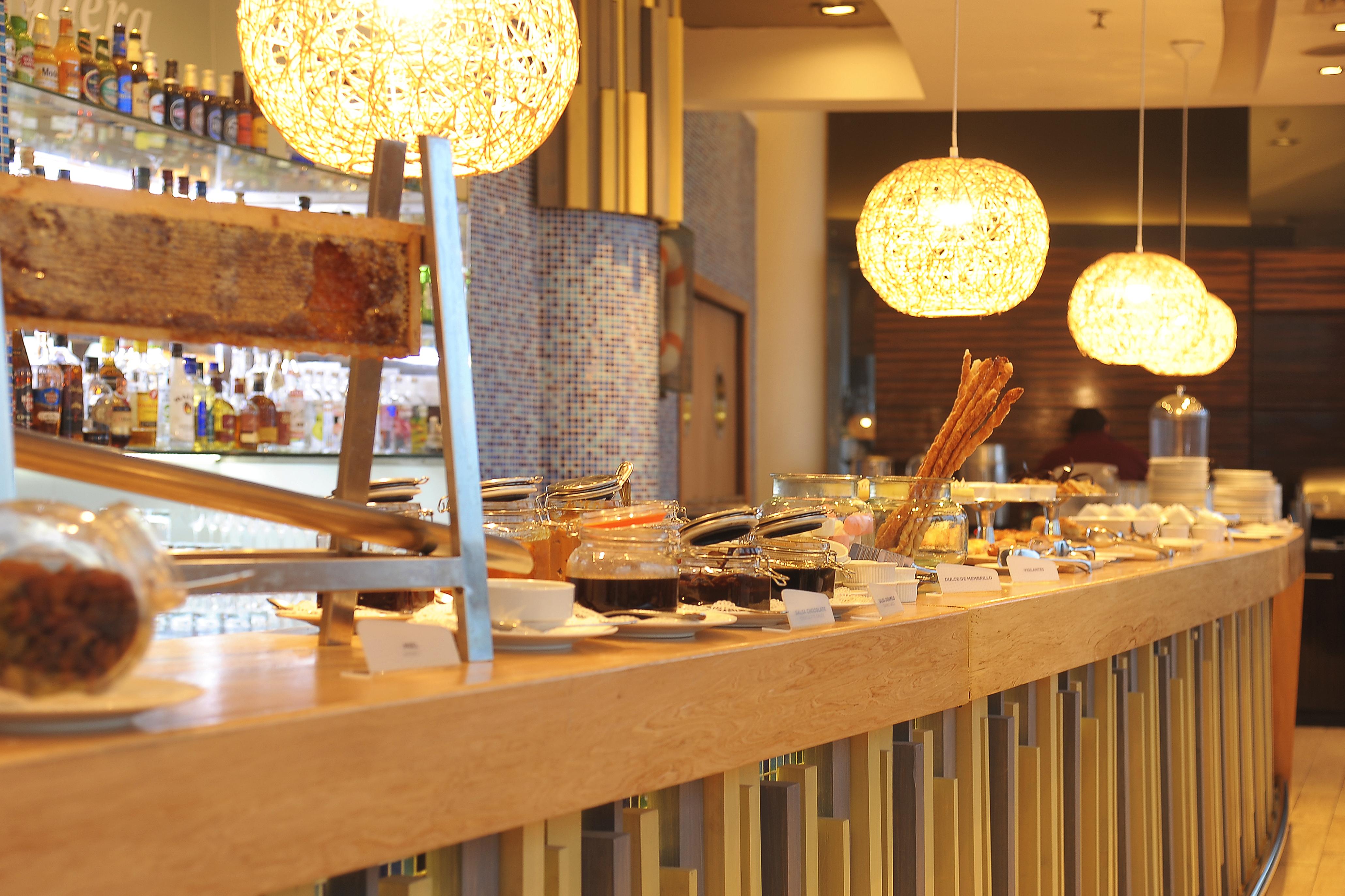 Enjoy Coquimbo Hotell Eksteriør bilde The bar at the restaurant