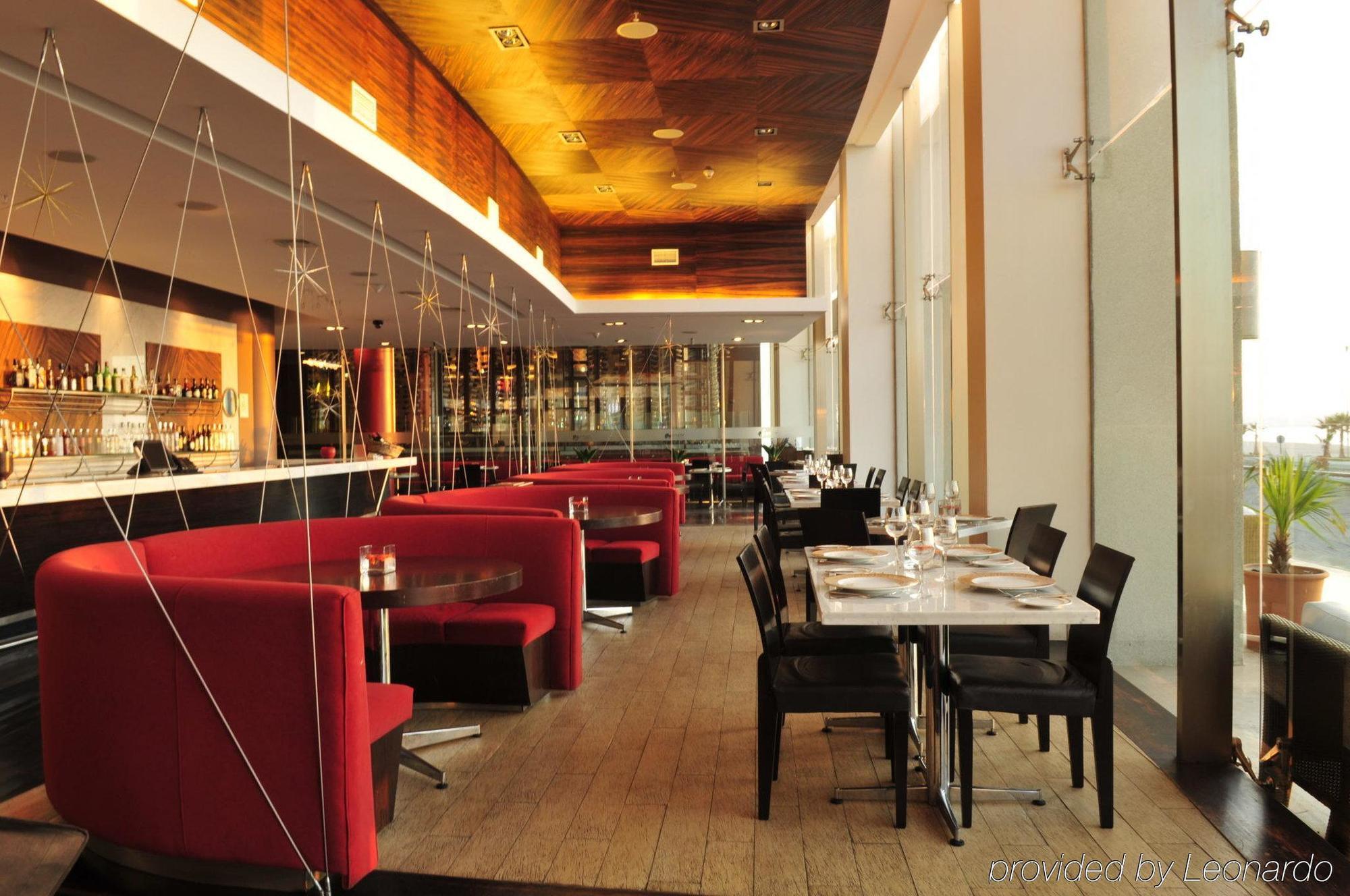 Enjoy Coquimbo Hotell Restaurant bilde The interior of the restaurant