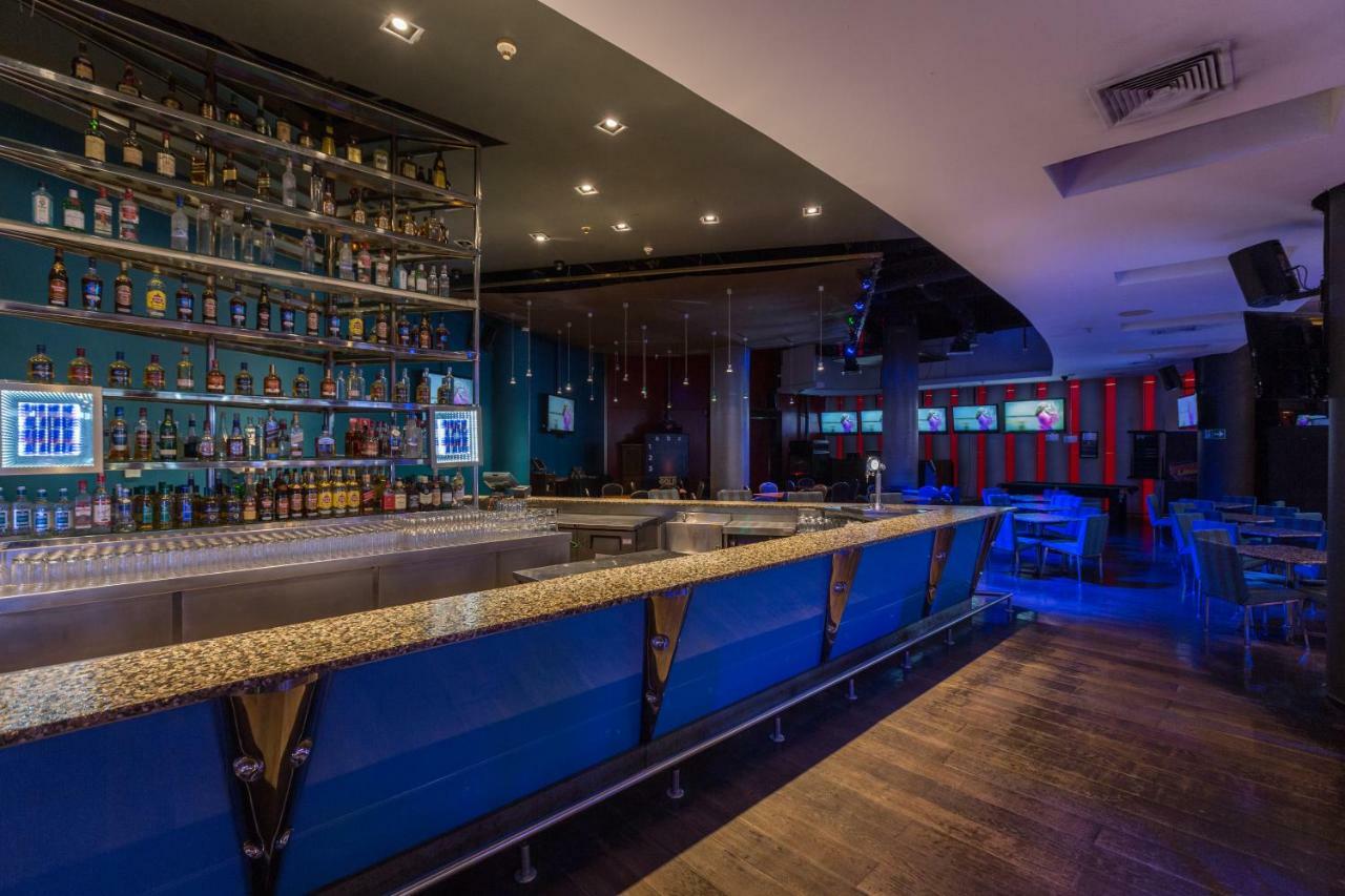 Enjoy Coquimbo Hotell Eksteriør bilde The bar at the 1000 Museum